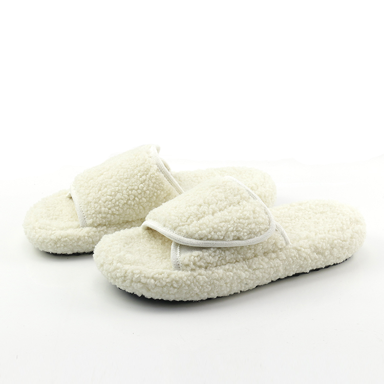 Custom New Arrival Soft Comfy White Open Toe House Adjustable Indoor Slippers for Women