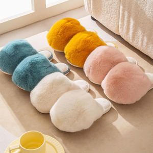 Wholesale Women Winter Warm New Design Cat Patte Style Soft Vegan Big Fur Slippers
