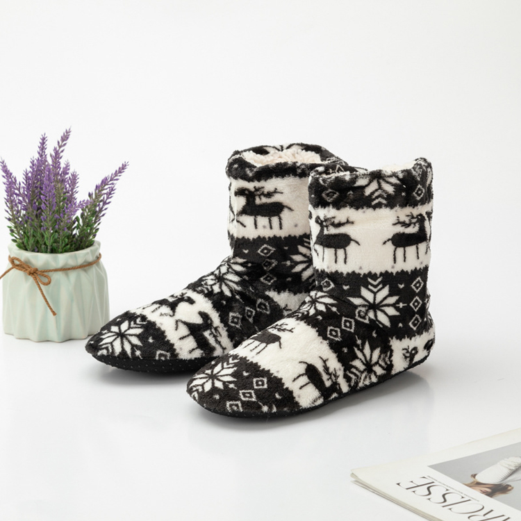 Wholesale Warm Christmas Coral Fleece Floor Soft Sole Fashion Winter Ankle Indoor Boots Women Shoes
