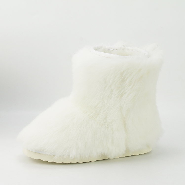 Wholesale Soft Comfy Fashion White Fluffy Furry Real Sheepskin Fur Winter Warm Ankle Snow Boots