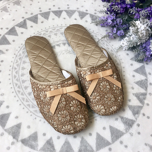 Ladies Indoor Home Wood Floor Slippers Folding Travel Light Portable Lace Non-Slip Silent Silk Slippers