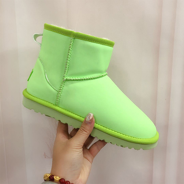 Wholesale Women’s Luxury Soft Faux Sheepskin Ankle Green Winter Warm Snow Luminous Boots