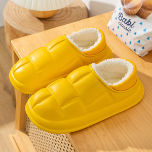 Waterproof Slippers lightweight Fluffy EVA Upper Slides